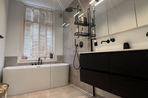 Mooie dubbele badkamer Mooie dubbele badkamer