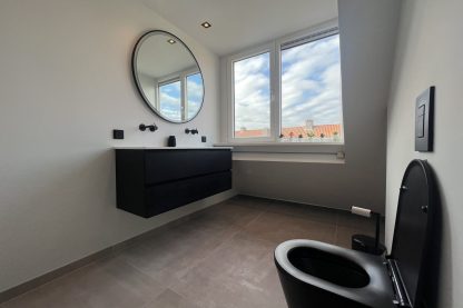 Mooie dubbele badkamer