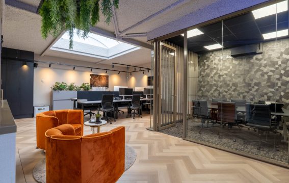 WhatsApp Image 2025-09-25 at 19.20.12